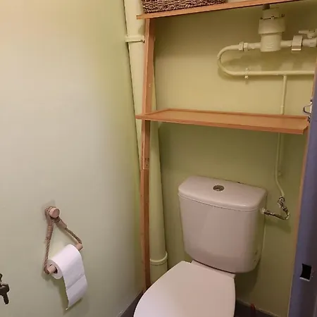 Super 6 Voyageurs Hyper Centre *