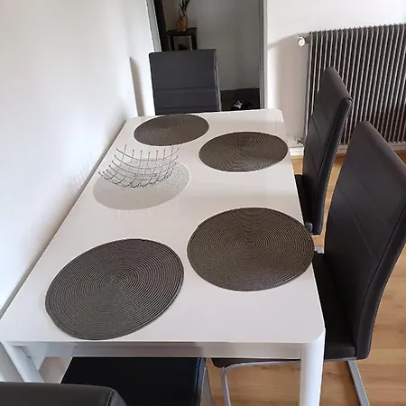 Super 6 Voyageurs Hyper Centre דירה Montluçon